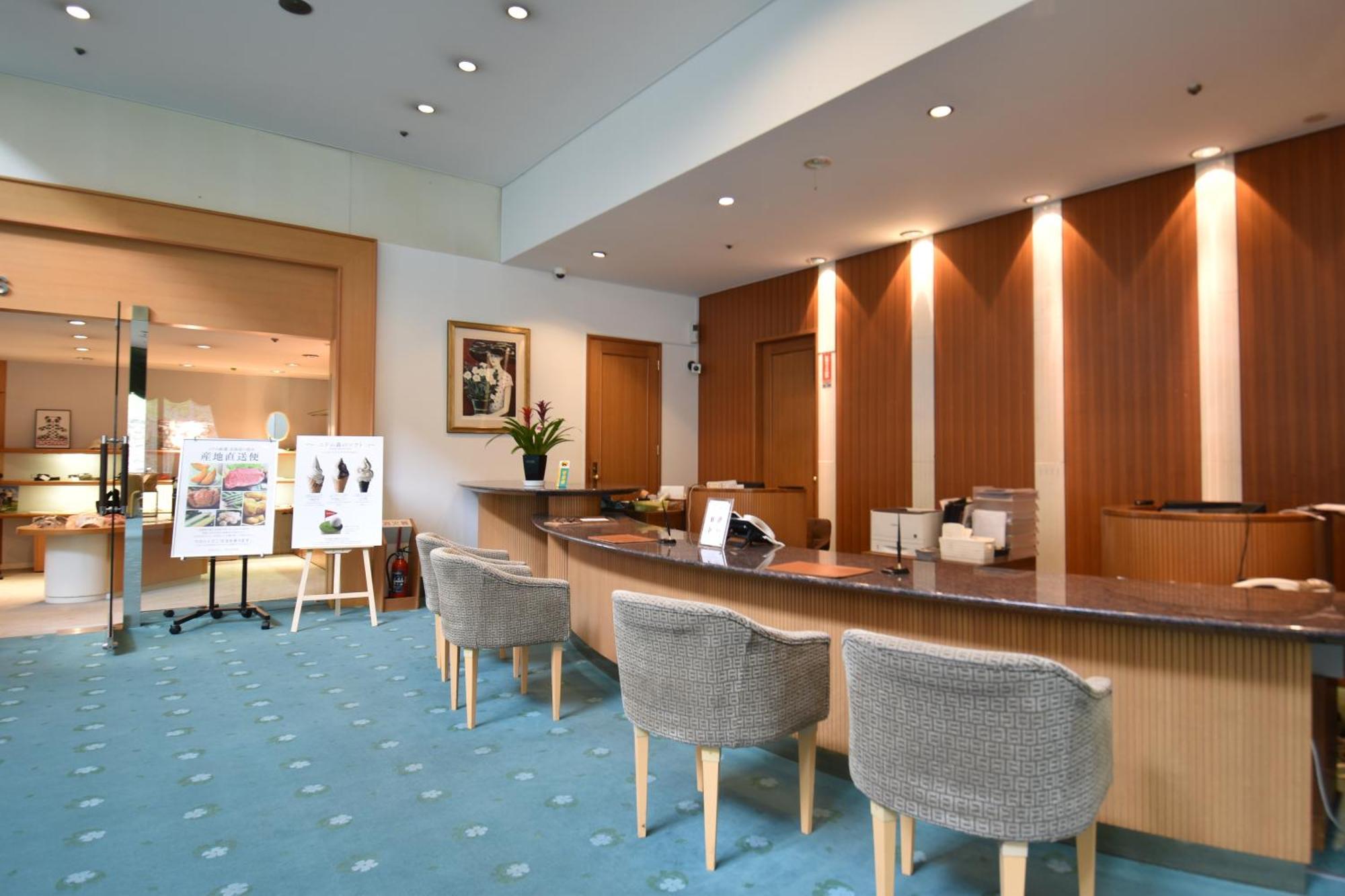 Hotel Nidom Томакомай Экстерьер фото